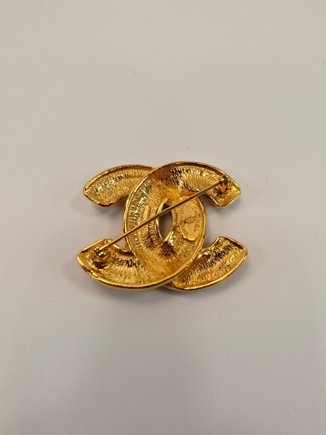 香奈儿 (CHANEL) 绗缝可可标志胸针，金色，参考编号：9991