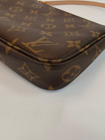 LOUIS VUITTON Monogram Pochette Accessoires Accessory Pouch Handbag Brown Control number: 10542