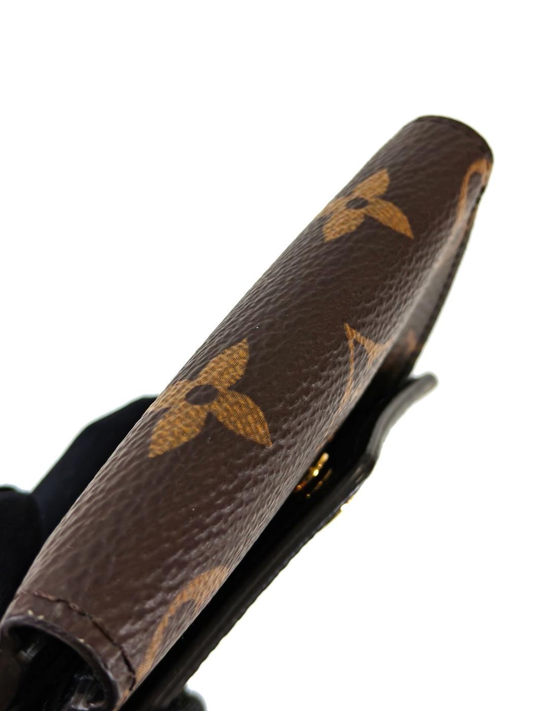 LOUIS VUITTON Portefeuille Zoe Trifold Wallet Monogram Brown Model Number: 10575