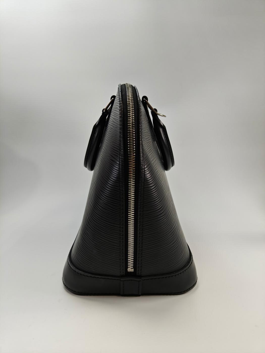 路易威登 LOUIS VUITTON Epi Alma PM 手提包 托特包 黑色 型号：10795