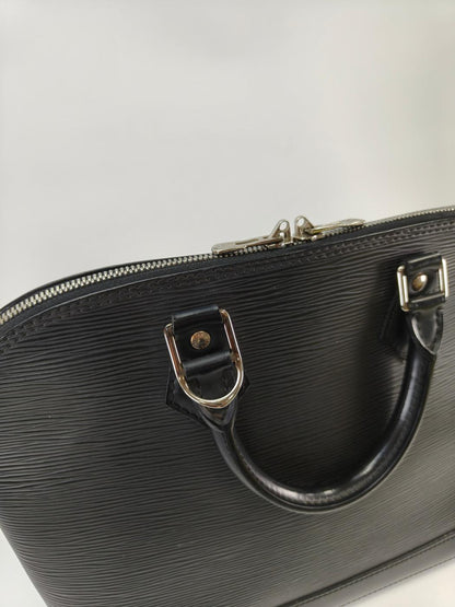 路易威登 LOUIS VUITTON Epi Alma PM 手提包 托特包 黑色 型号：10795