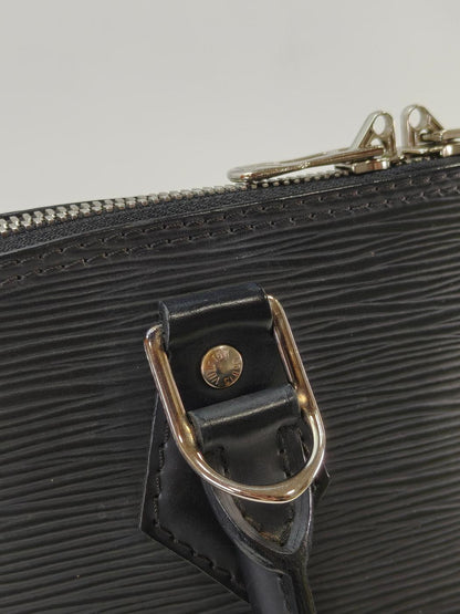 路易威登 LOUIS VUITTON Epi Alma PM 手提包 托特包 黑色 型号：10795