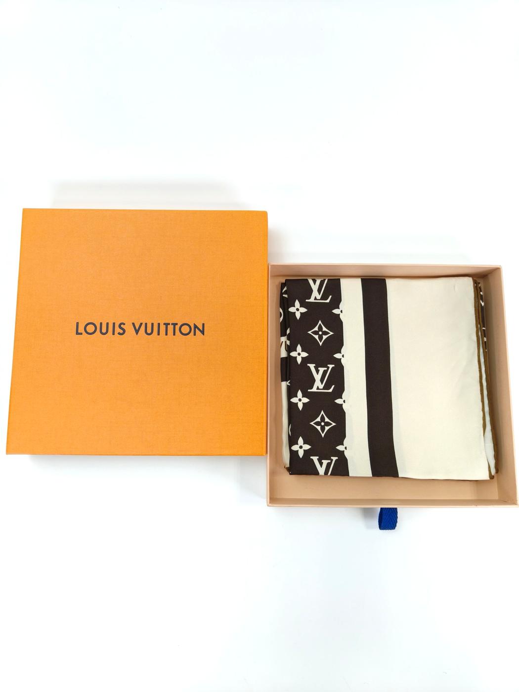 LOUIS VUITTON 路易威登 Monogram 真丝围巾 棕色 管理编号：10857