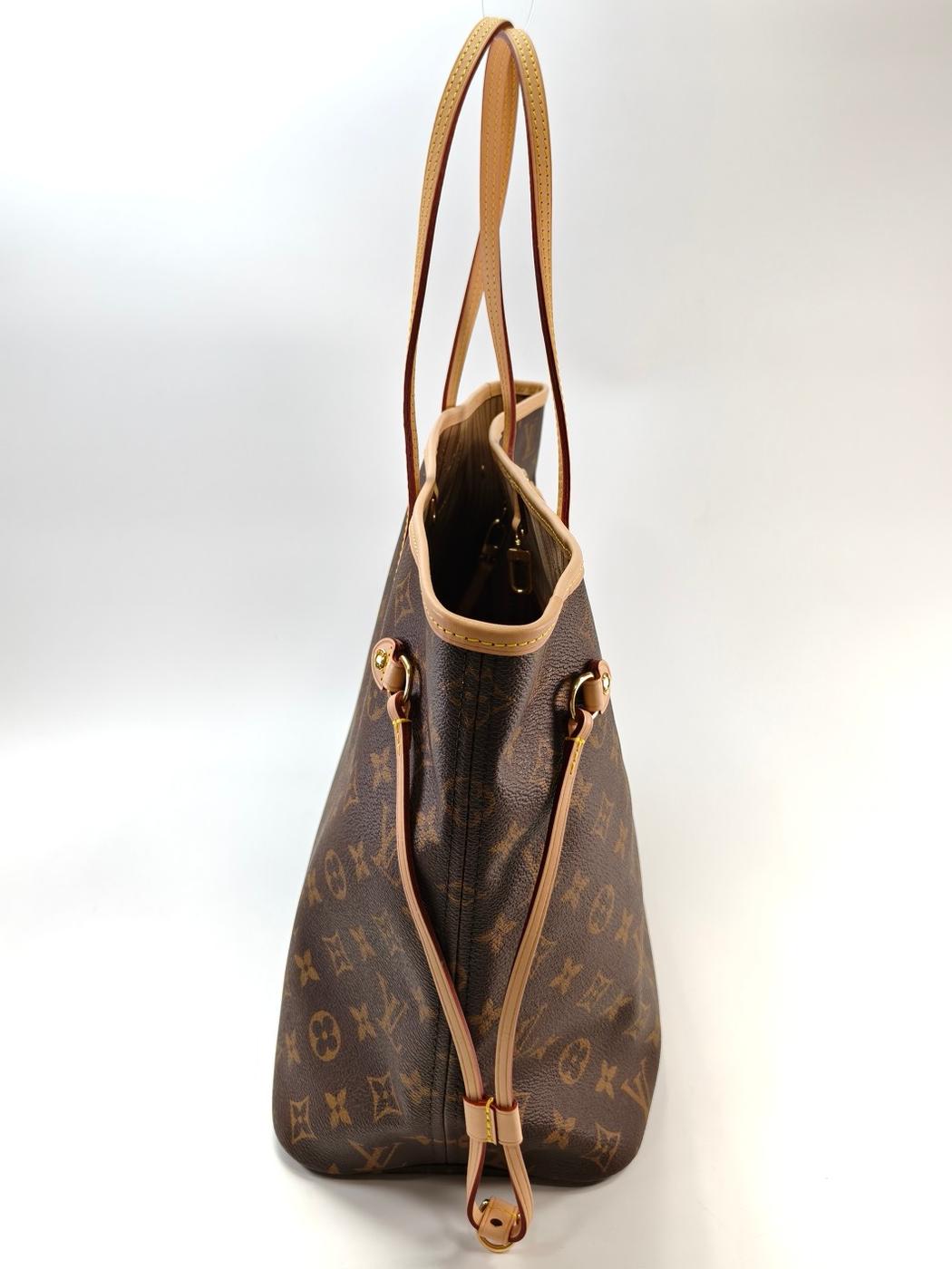 LOUIS VUITTON Monogram Neverfull MM Tote Bag Beige Model Number: 10944