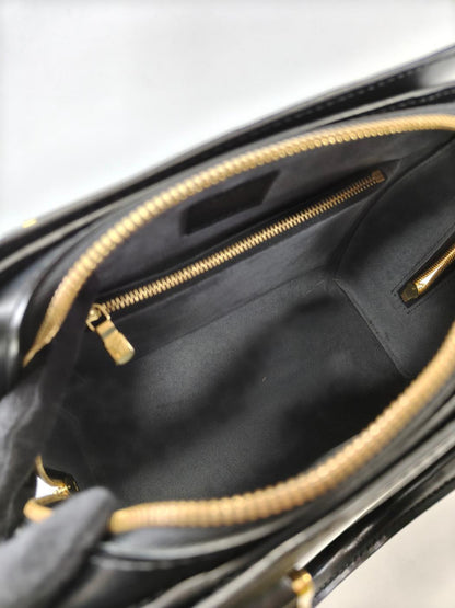 LOUIS VUITTON 路易威登 Epi Pont Neuf 手提包 黑色 款号：11070