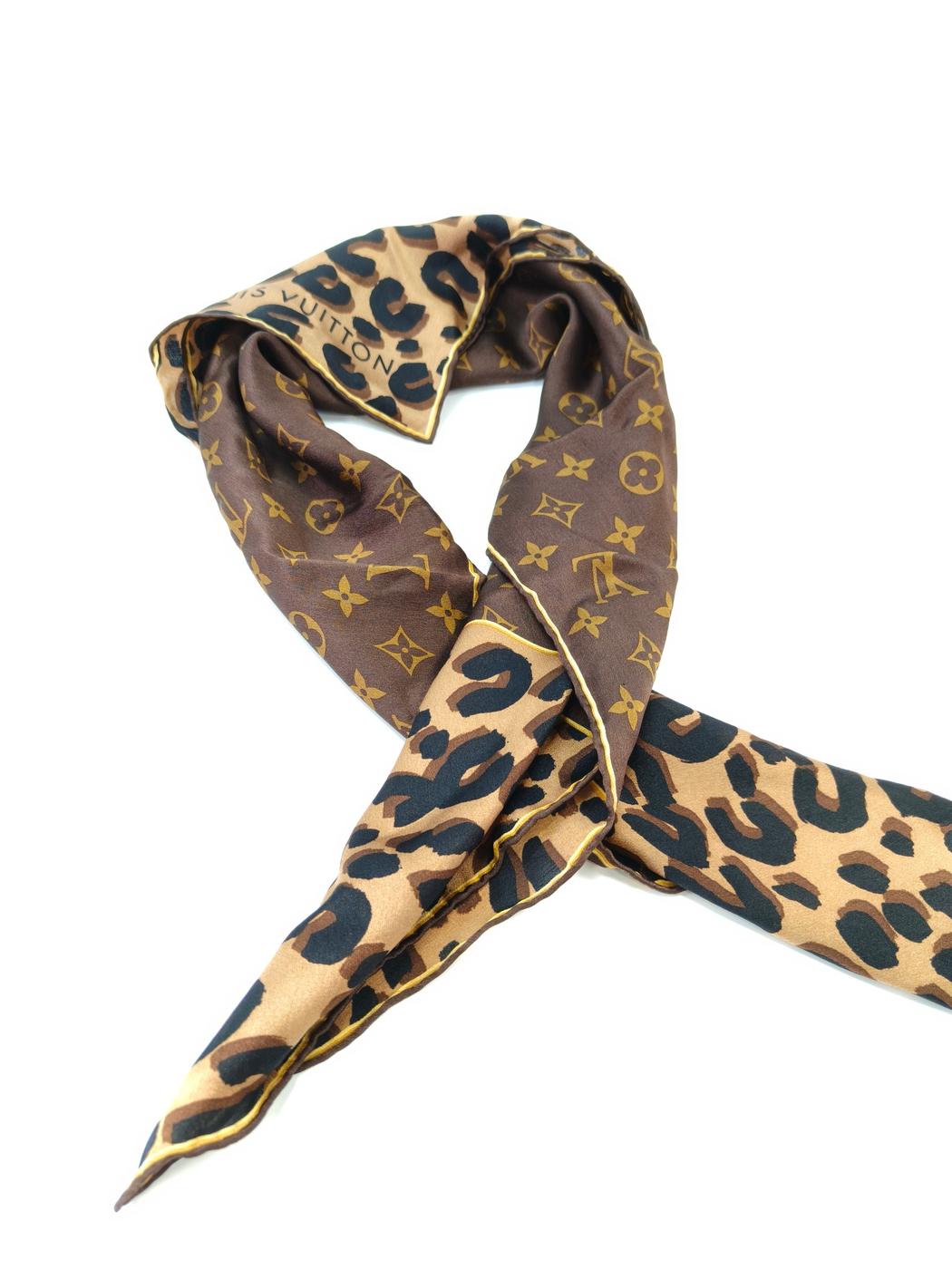 Louis Vuitton ルイヴィトン カレ・モノグラム レオパード シルク スカーフ ブラウン 管理番号：11122