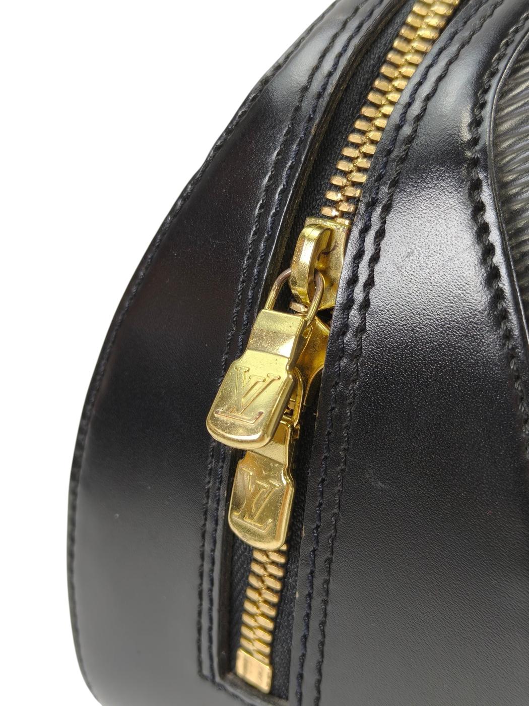 Louis Vuitton ルイヴィトン エピ ジャスミン ハンドバッグ ブラック 管理番号：11332