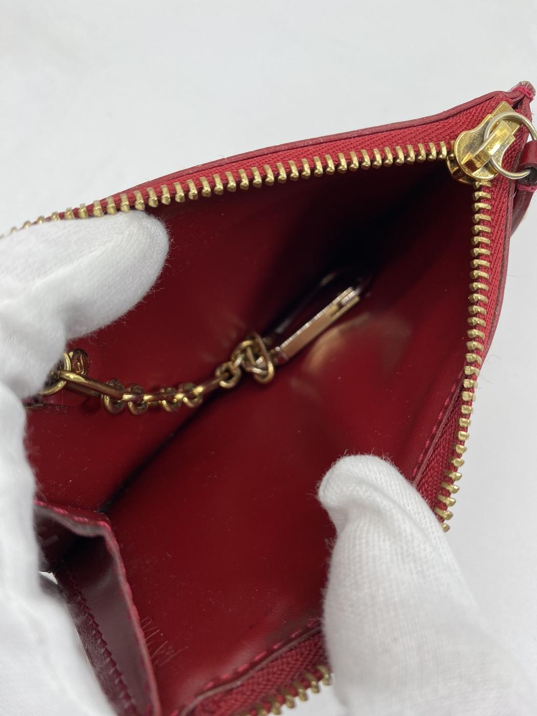 LOUIS VUITTON 路易威登 Pochette Cle NM Pomme d'Amour 控制编号：6423