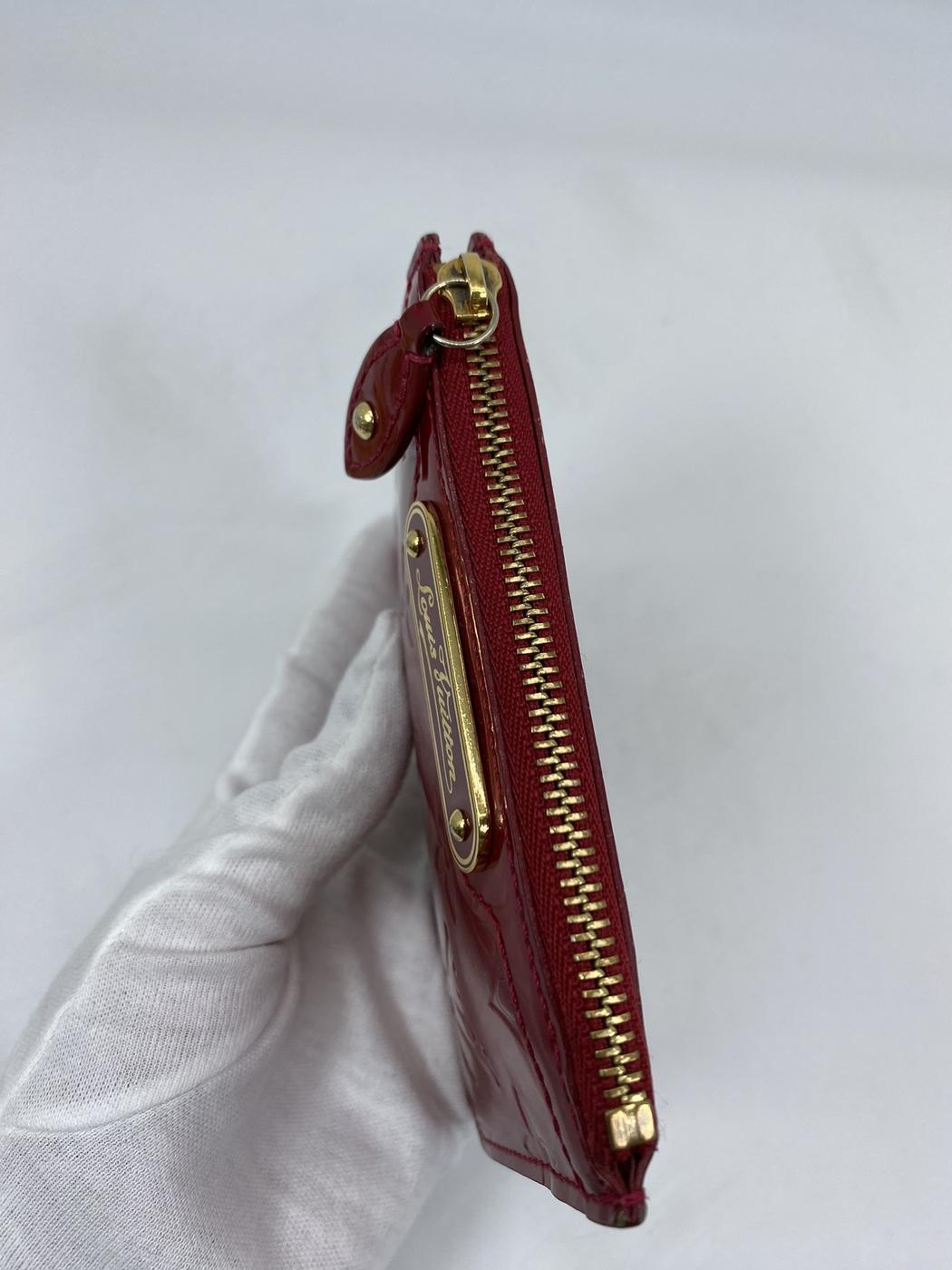 LOUIS VUITTON 路易威登 Pochette Cle NM Pomme d'Amour 控制编号：6423