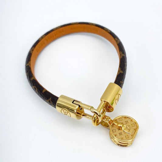 LOUIS VUITTON ブラスレ LV トリビュート ブレスレット モノグラム レザー ブラウン 表記サイズ17 M6442F 管理番号：8962