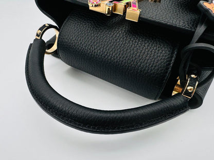 【近全新】LV x TM Capucines BB M13832 全新未使用，控制编号：9149