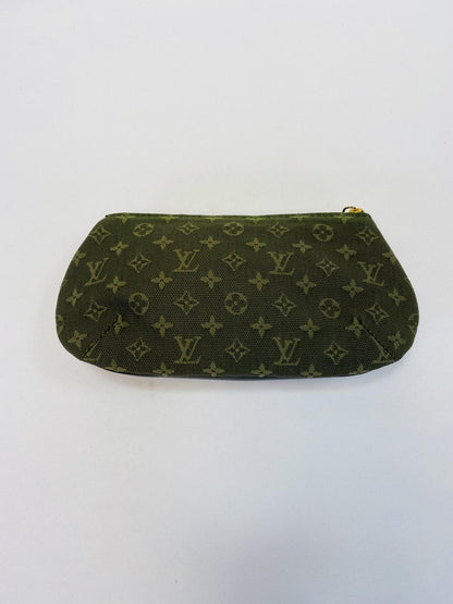 LOUIS VUITTON ルイヴィトン M92698 アン・ソフィ ポーチ モノグラムミニ カーキ 管理番号：9633