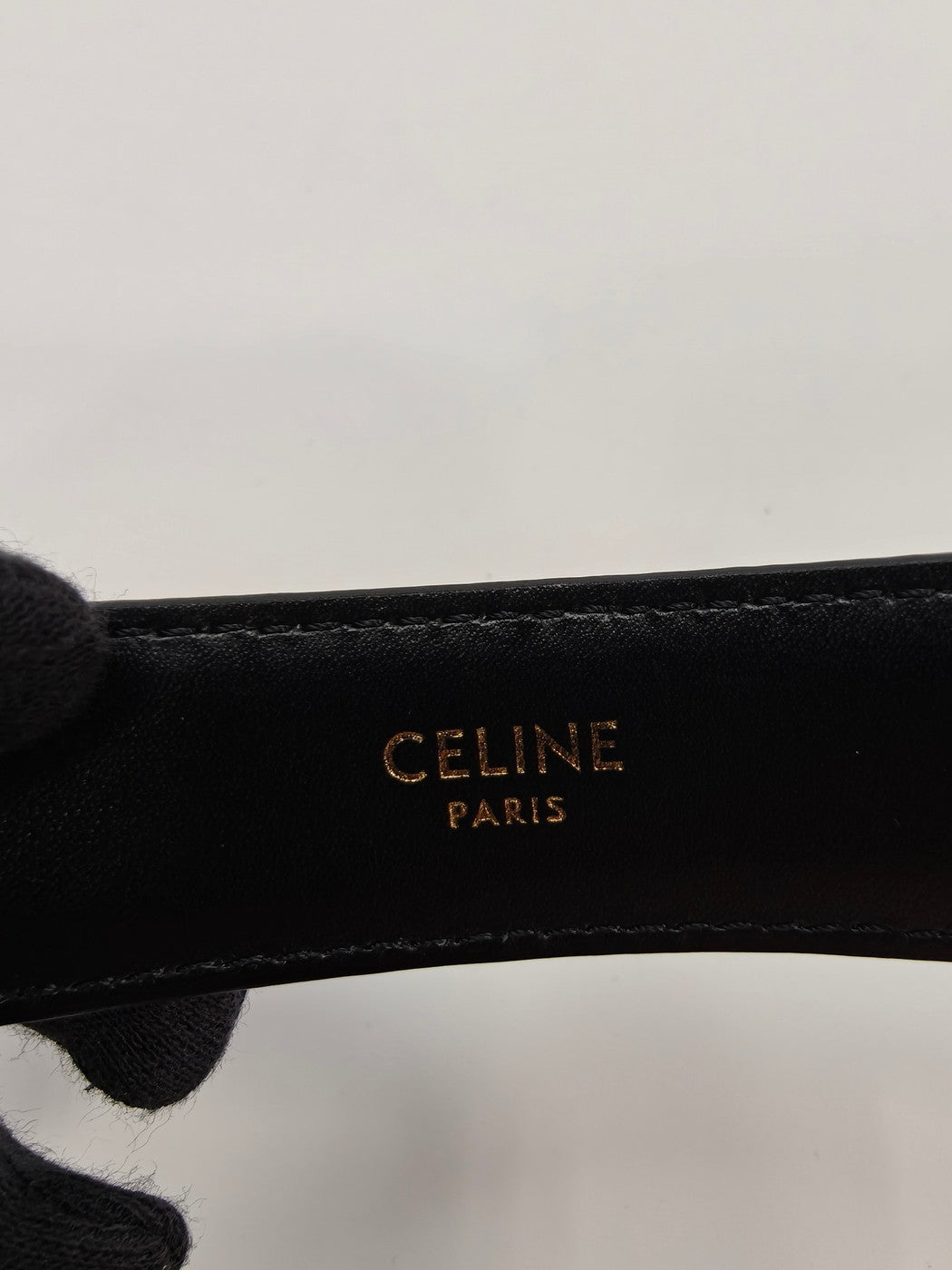 CELINE Triomphe 小牛皮女士腰带，80 码，黑色，参考编号：10324