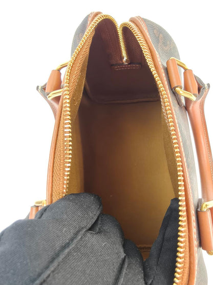 CELINE Triomphe 两用小号手提包/单肩包，棕褐色，参考编号：10399