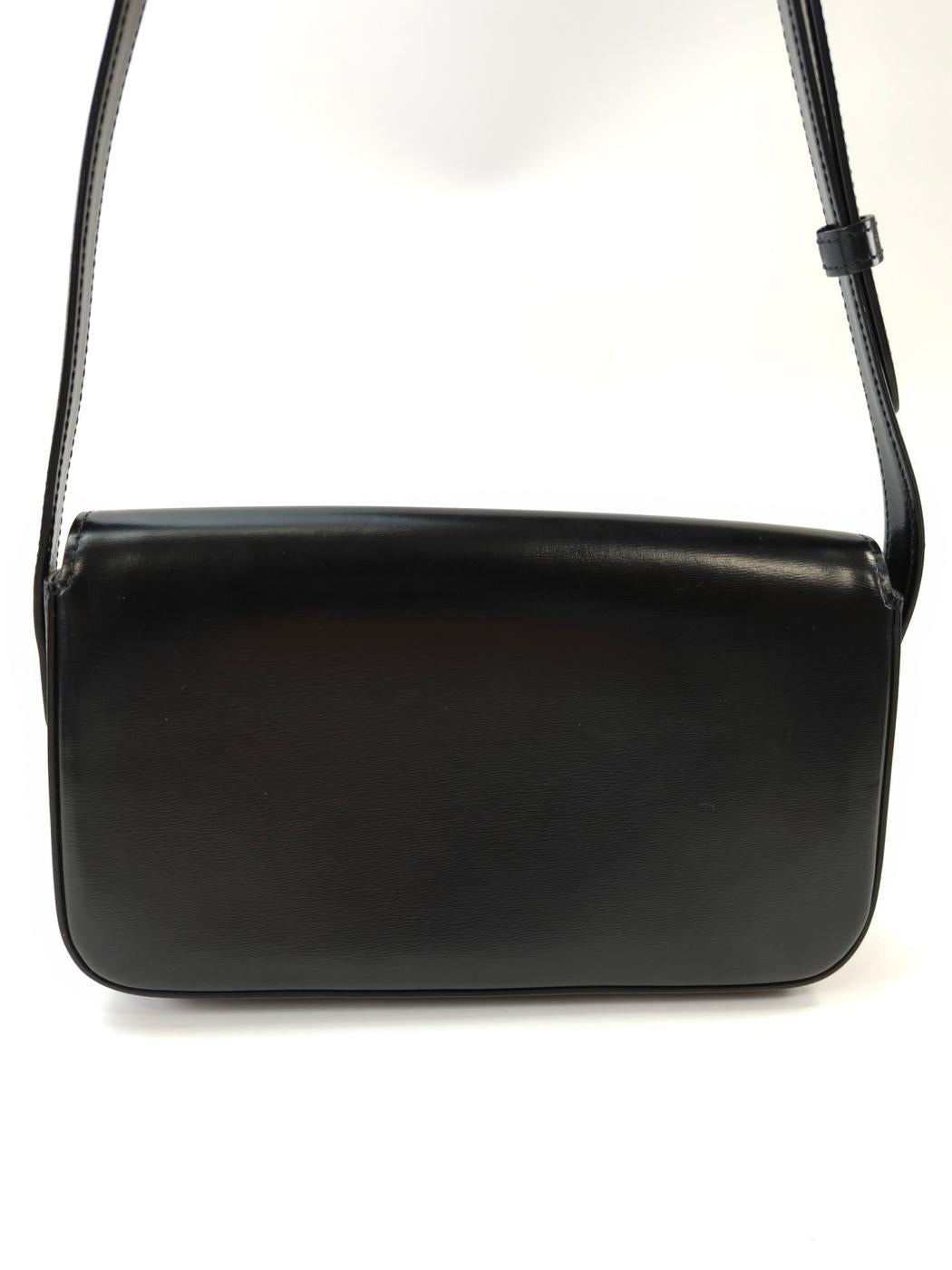 CELINE セリーヌ トリオンフ クロード ショルダーバッグ ブラック 管理番号：11050
