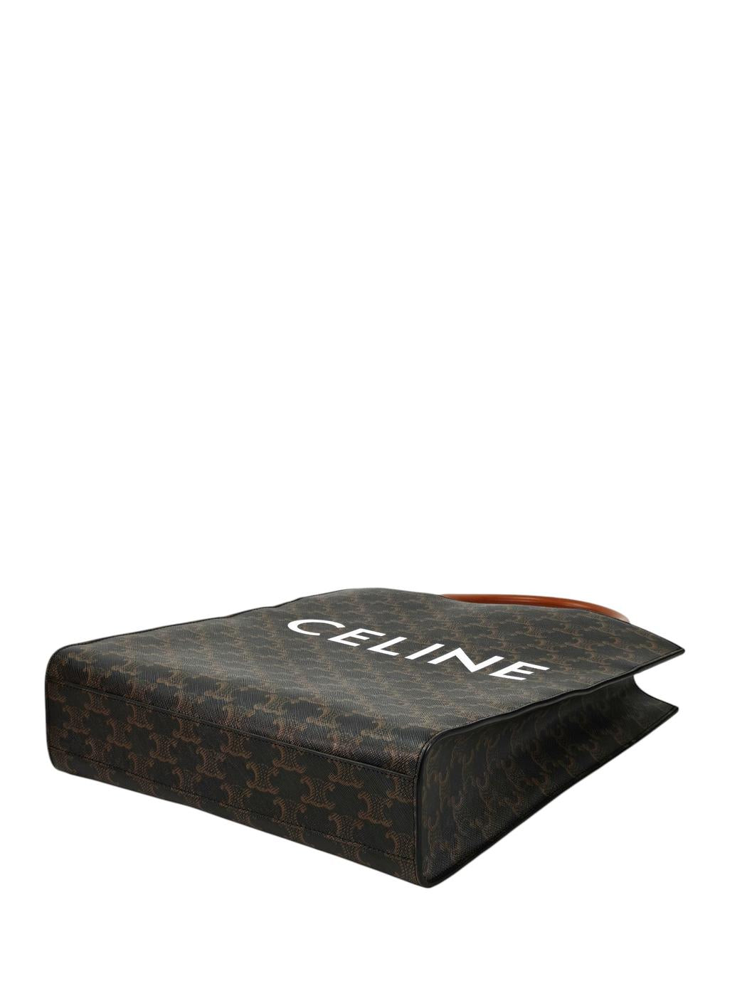 CELINE セリーヌトリオンフ スモール バーティカル カバ ストラップ付 茶 管理番号：11362