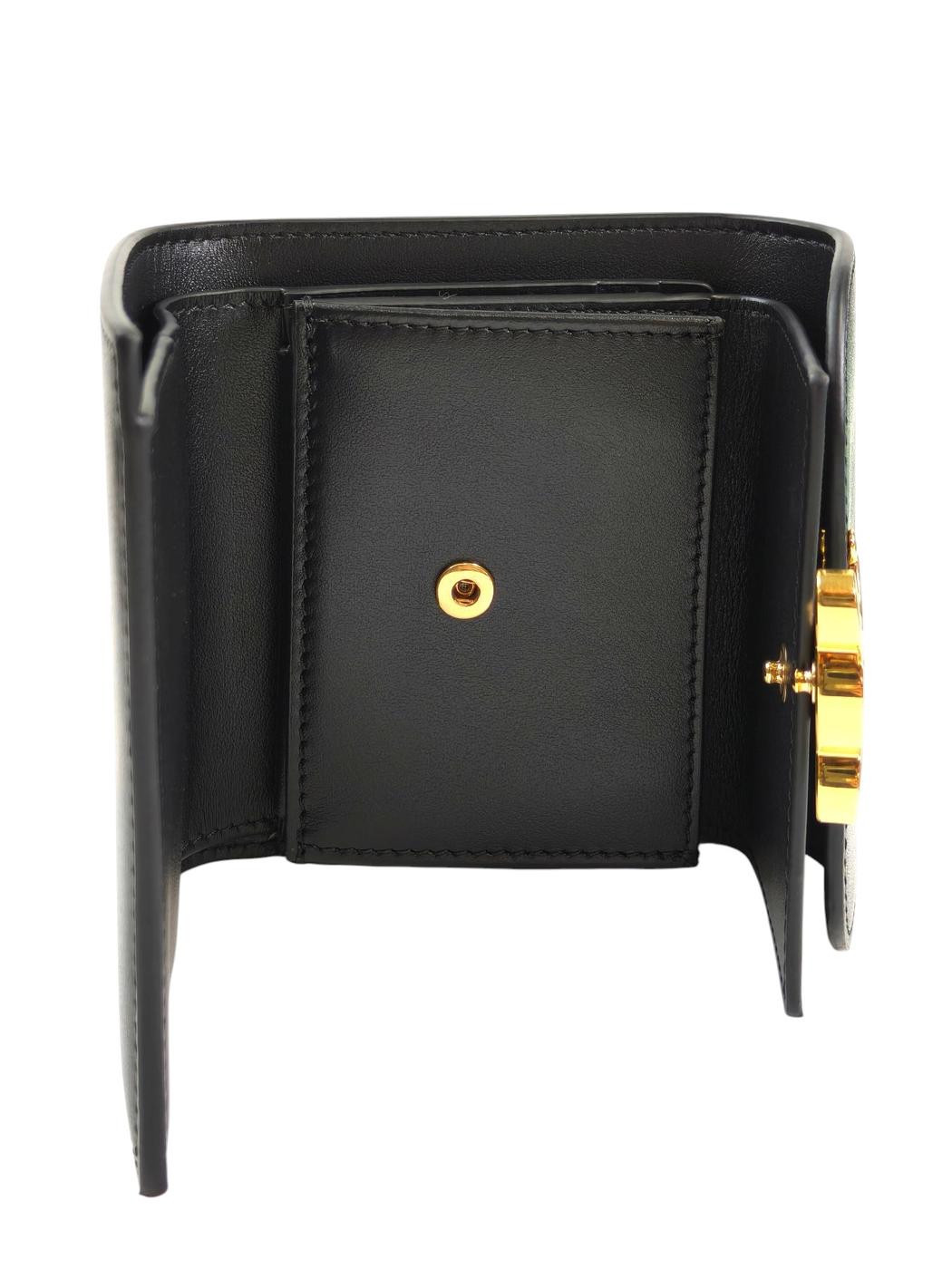 Celine セリーヌ トリオンフ 三つ折り財布 ブラック 管理番号：11640