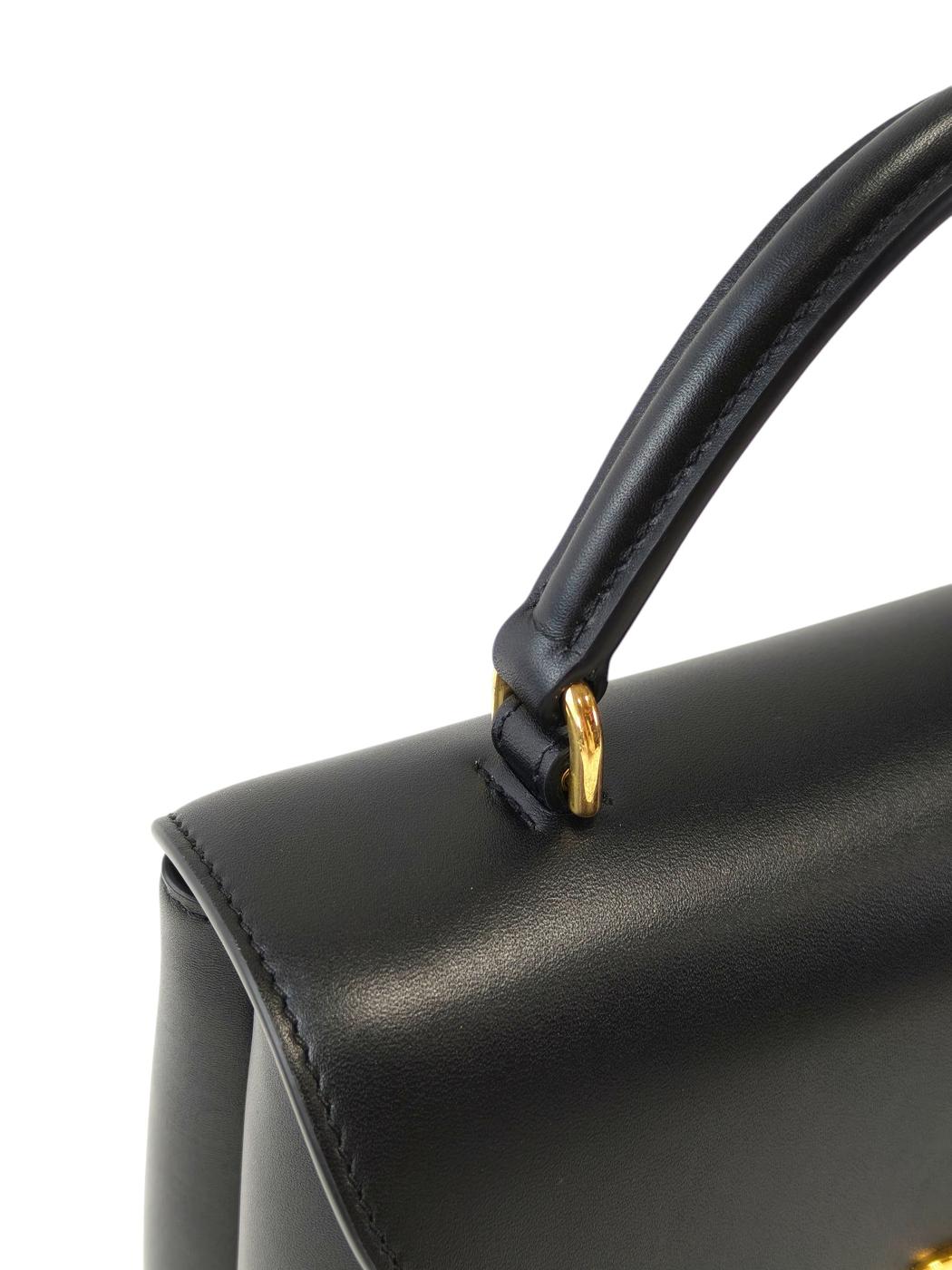 Celine トリオンフ2wayカーフスキン ニノ ショルダーバッグ 黒×金 管理番号：11850