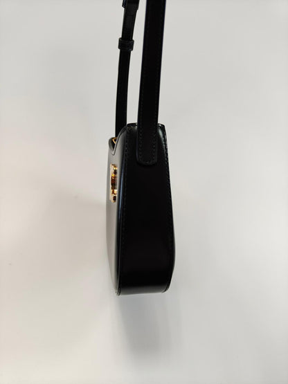 Celine Triomphe 单肩包，黑色，11570，控制编号：9858