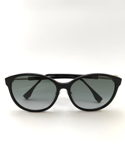 FENDI フェンディ サングラス ブラック 管理番号：11044