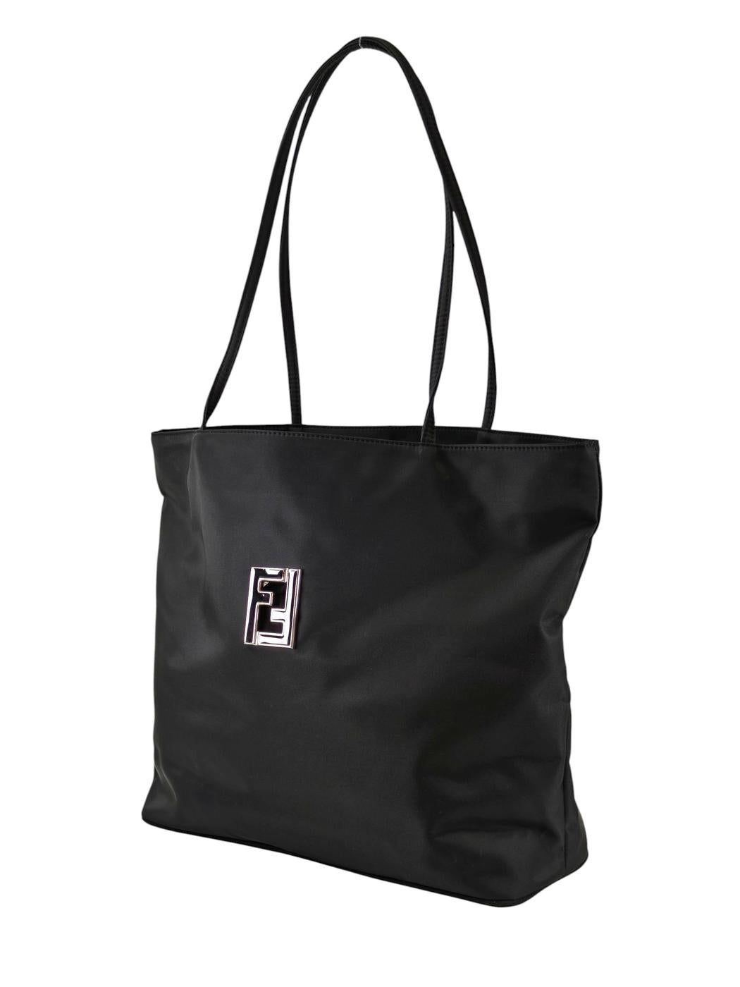 FENDI フェンディ ナイロン トートバッグ ブラック 管理番号：11281