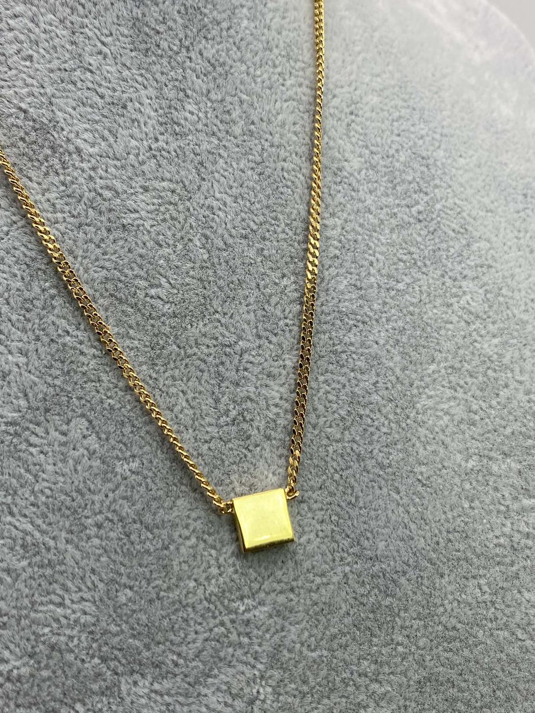 FENDI Forever 项链金属控制编号：8107