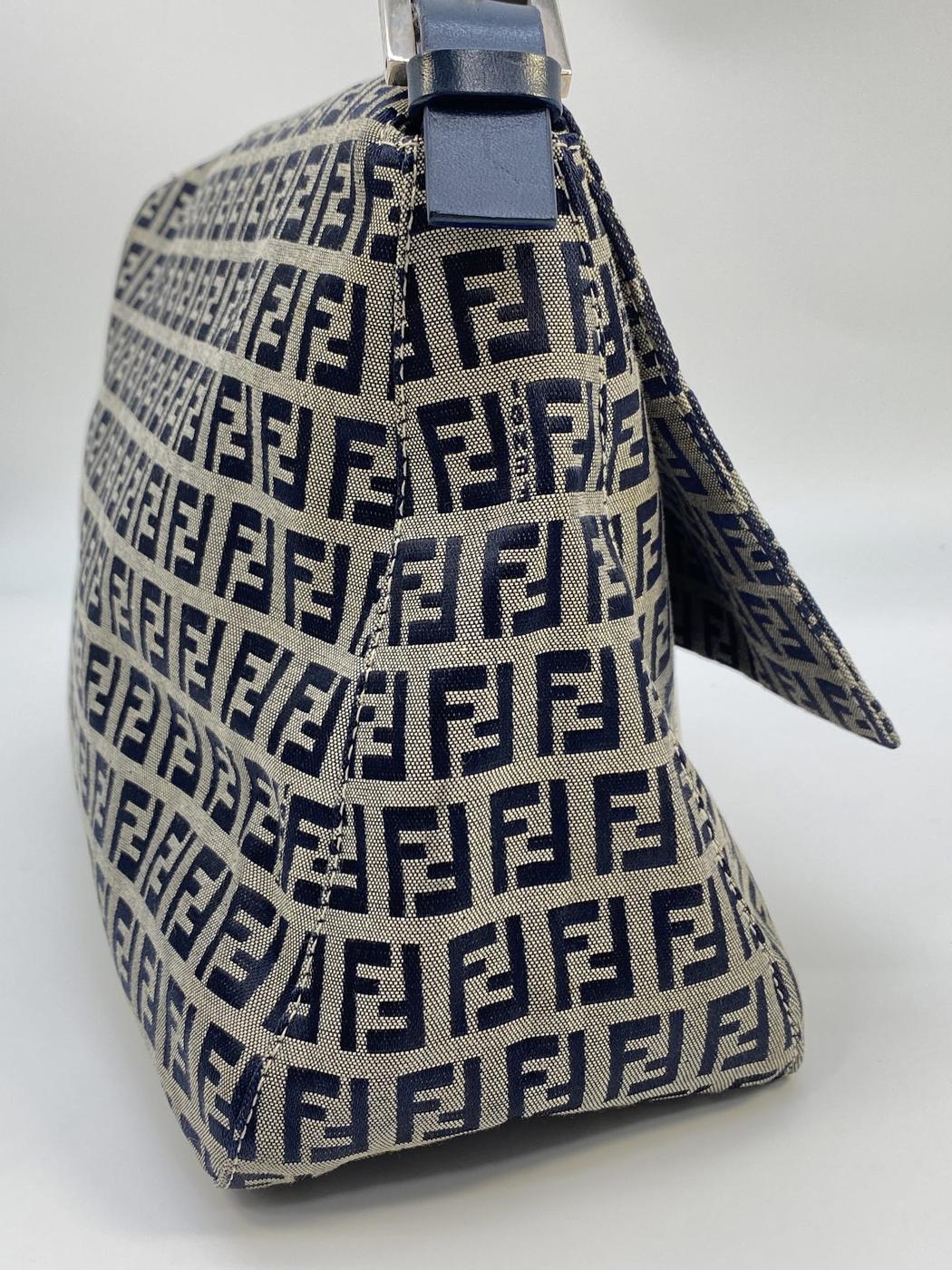 FENDI Zucchino 单肩包/Mamma 水桶包 26325/2CH 海军蓝 控制编号：8651