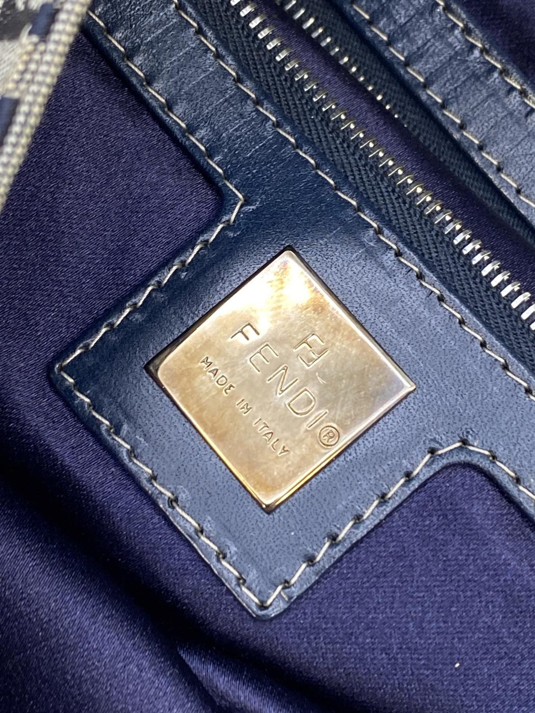 FENDI Zucchino 单肩包/Mamma 水桶包 26325/2CH 海军蓝 控制编号：8651
