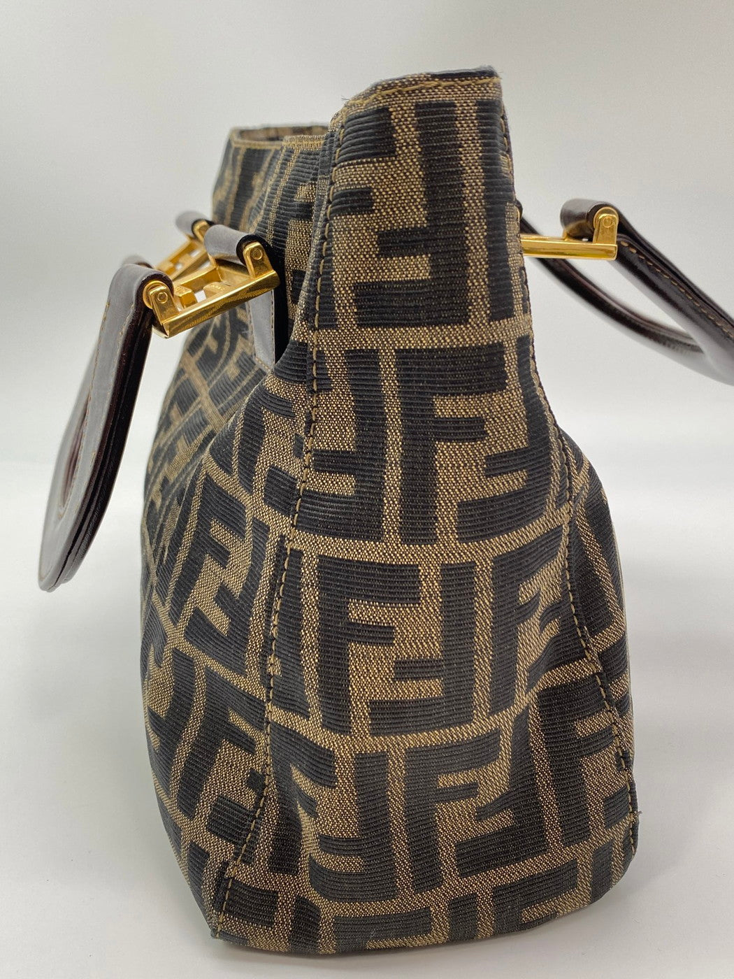 FENDI フェンディ ズッカ柄 ハンドバッグ キャンバス レザー カーキブラウン 茶 ダークブラウン 管理番号：8671