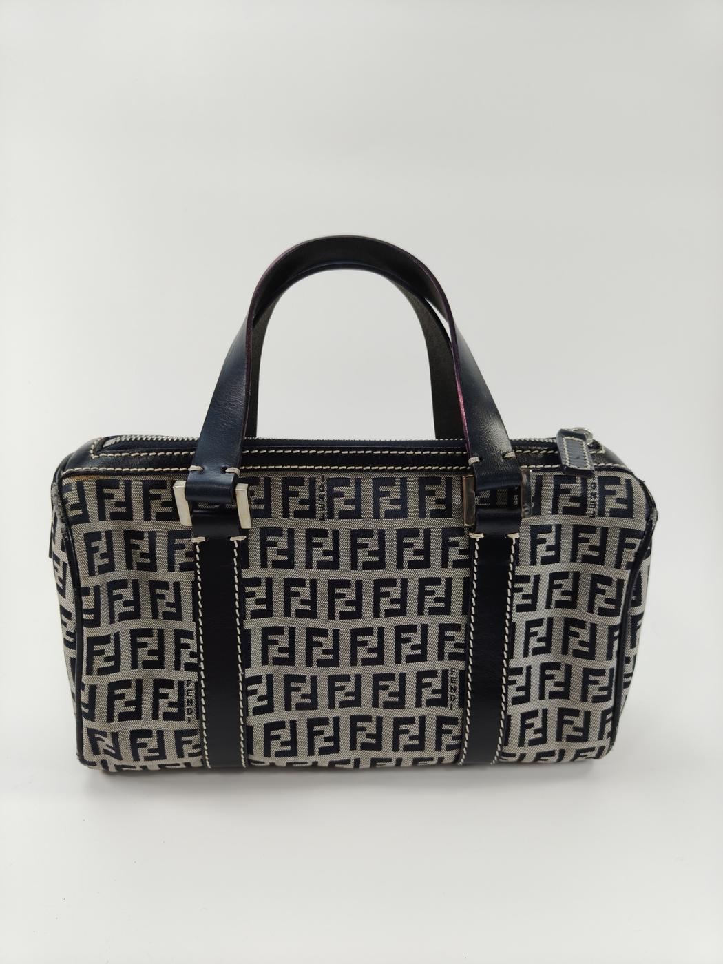 FENDI ズッカ ズッキーノ ハンドバッグ ミニボストンバッグ ロゴ グレー 管理番号：9666