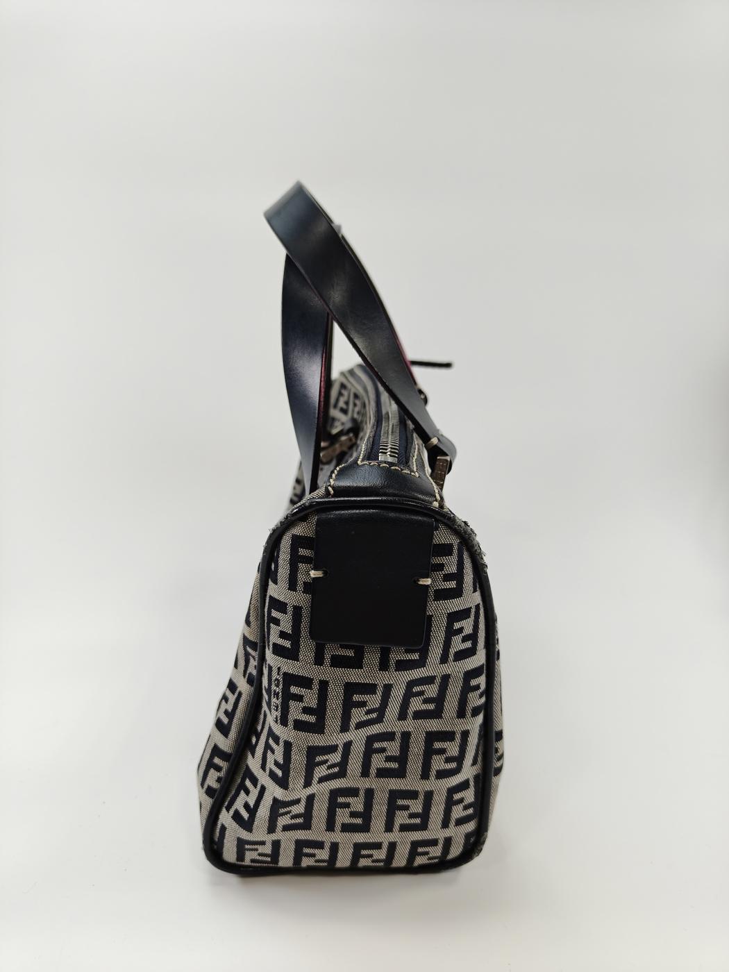 FENDI ズッカ ズッキーノ ハンドバッグ ミニボストンバッグ ロゴ グレー 管理番号：9666