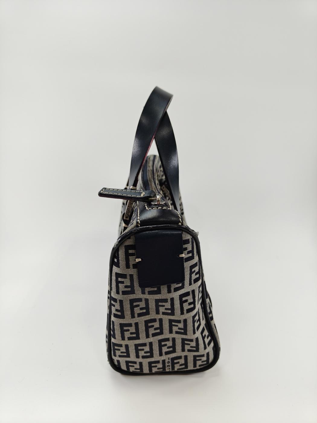 FENDI ズッカ ズッキーノ ハンドバッグ ミニボストンバッグ ロゴ グレー 管理番号：9666