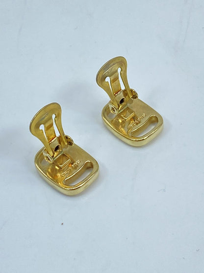 Salvatore Ferragamo フェラガモ ヴァラ イヤリング ゴールド 管理番号：4755