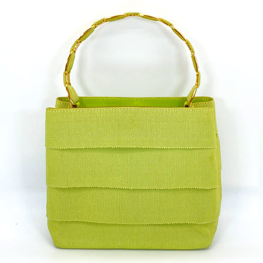 Salvatore Ferragamo フェラガモ ヴァラキャンバス 管理番号：5267