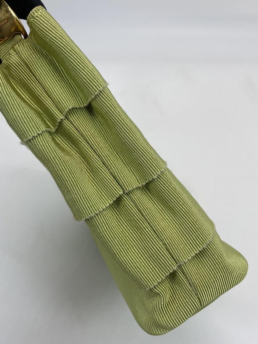 Salvatore Ferragamo Vara 帆布控制编号：5267