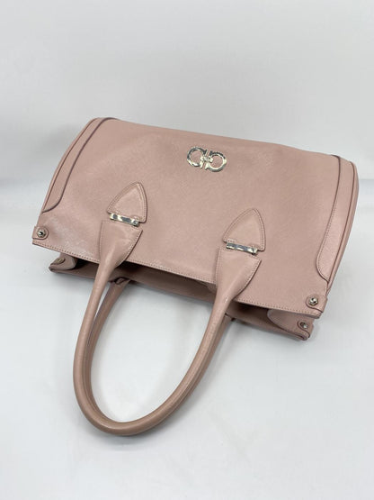 Ferragamo フェラガモ ハンドバッグ トートバッグ ガンチーニ ピンク レザー 管理番号：5632
