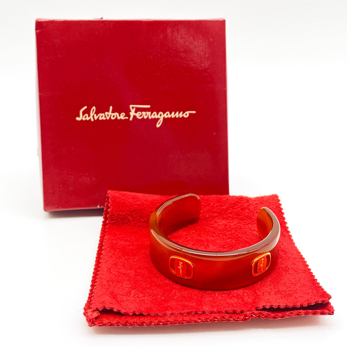 Salvatore Ferragamo(サルバトーレフェラガモ) バングル FERRAGAMO – 東京銀座PICALS