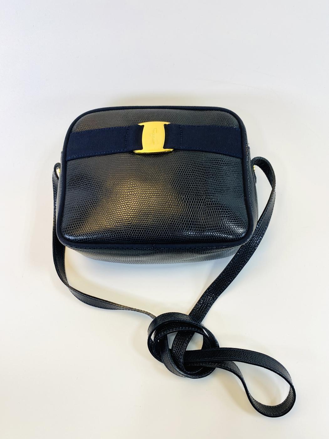 Salvatore Ferragamo Vara 单肩包，海军蓝，参考编号：9663