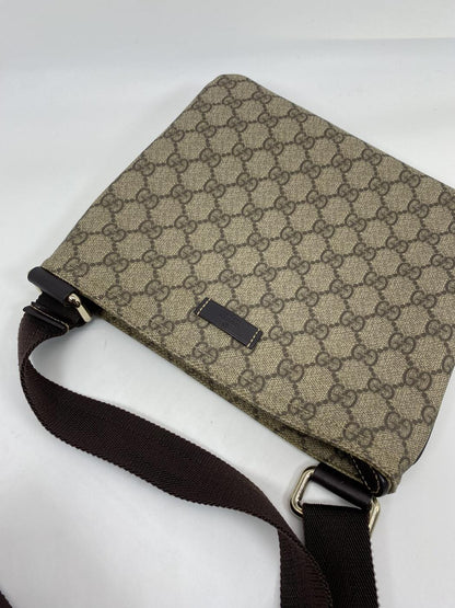 GUCCI GG Supreme Shoulder Bag Crossbody Bag Product number: 6773
