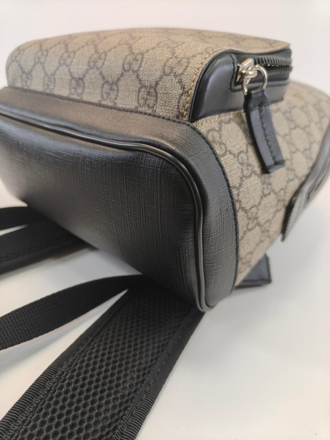 GUCCI GG Supreme 小号双肩包，米色，429020，控制编号：9811