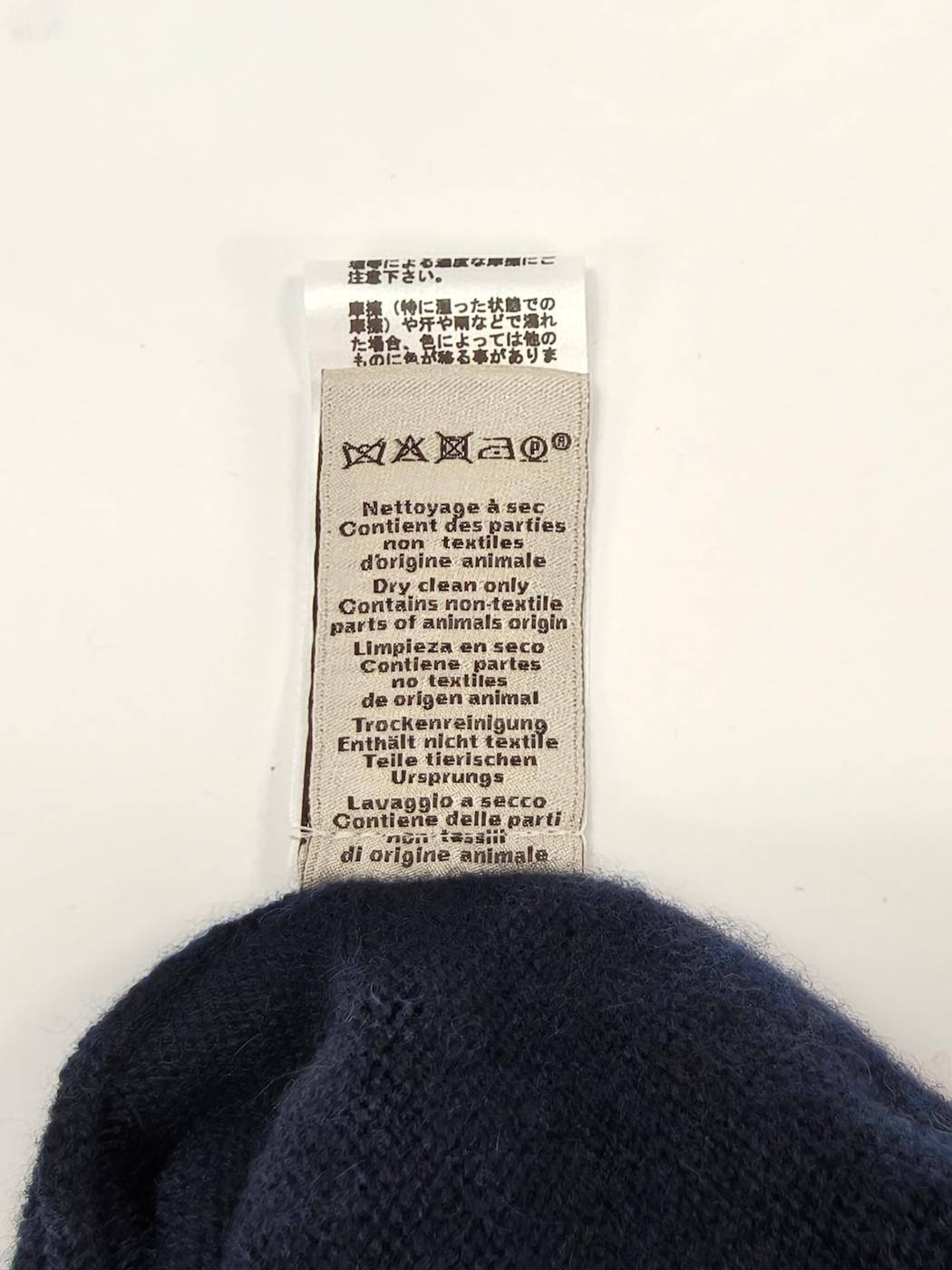 爱马仕 100% 羊绒开衫 男士海军蓝不对称条纹 货号：10207