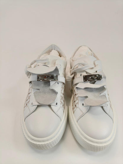 爱马仕 Hermès Day 运动鞋，尺码 37.5（约 24 厘米），白色，全新未使用，货号：10380