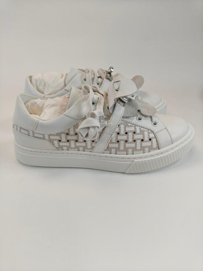 爱马仕 Hermès Day 运动鞋，尺码 37.5（约 24 厘米），白色，全新未使用，货号：10380