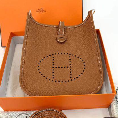 HERMES エルメス エブリン TPM 16 ショルダーバッグ K刻印 ブラウン  管理番号：10394