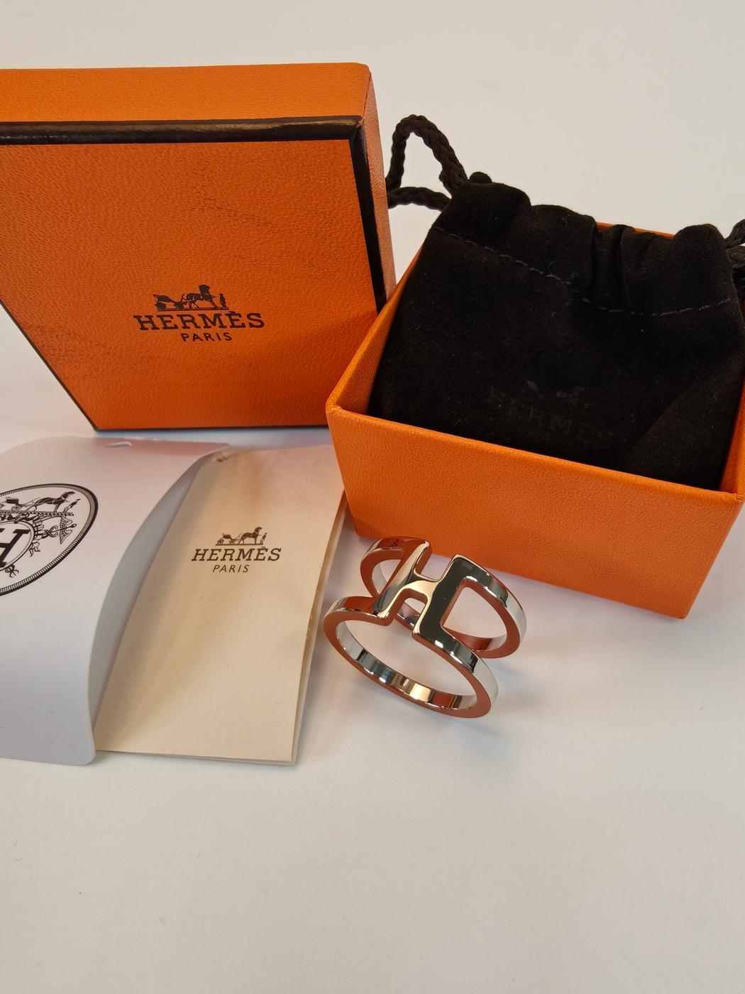 爱马仕 H Anlon 丝巾戒指，银色 x 橙色，参考编号：10507