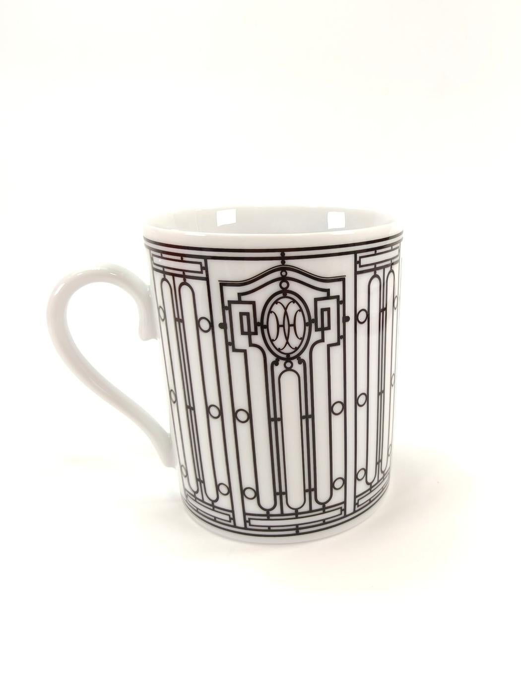 HERMES H Deco Mug White Item Number: 10621