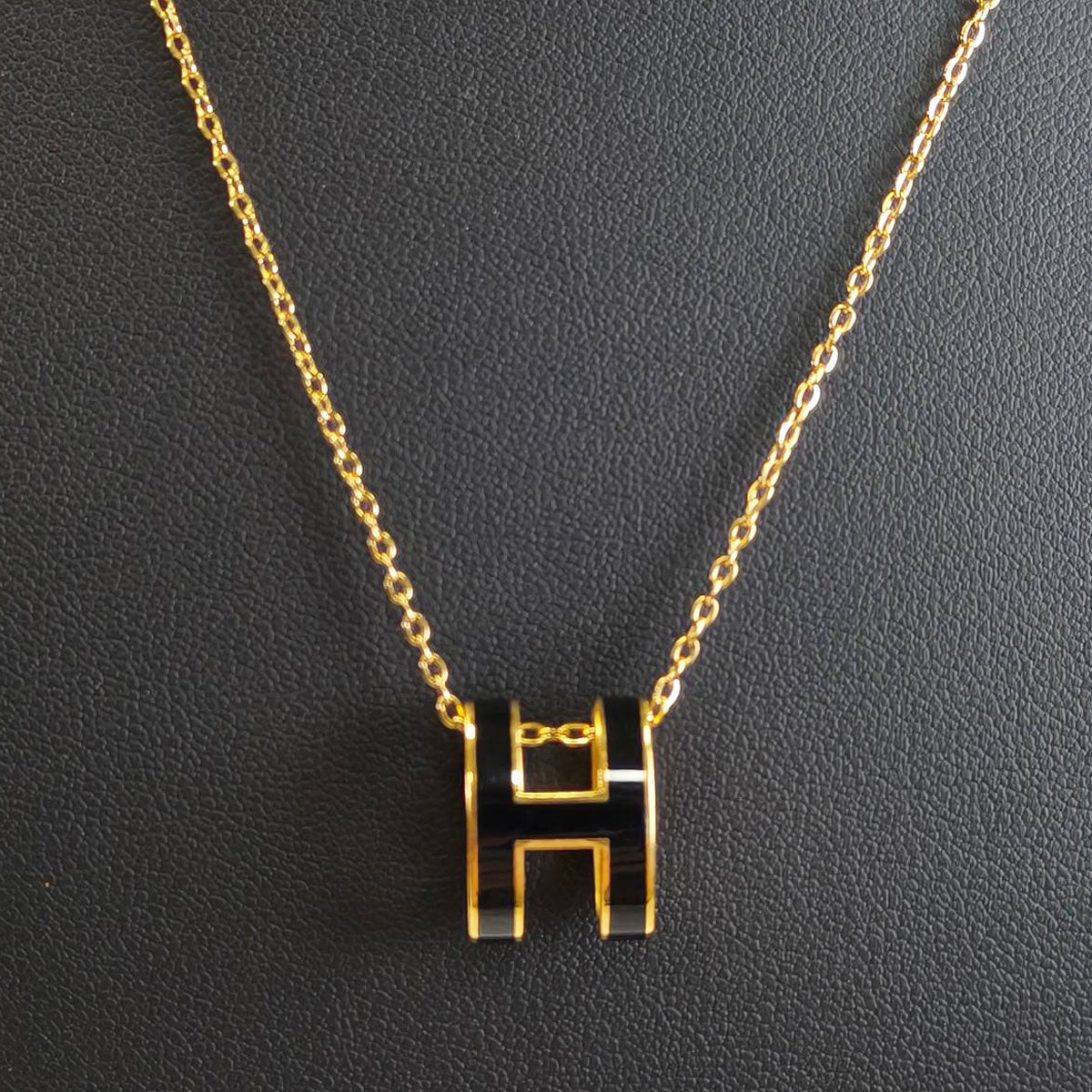 HERMES 爱马仕 Pop H Mini 项链 吊坠 黑色×金色 型号：10773