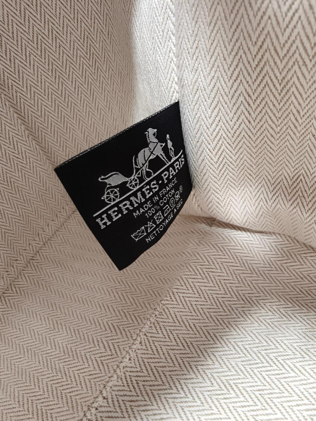 HERMES 爱马仕 Bride-a-Brac 手提包/化妆包 海军蓝 型号：10822
