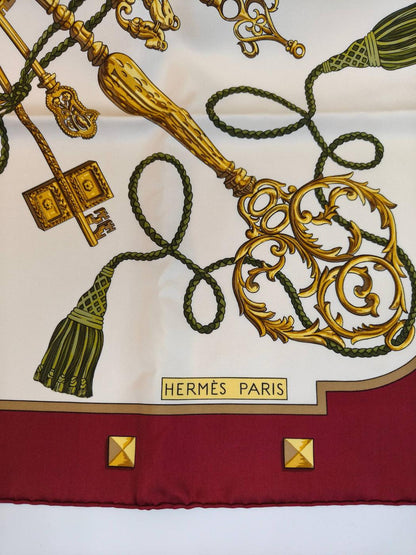 HERMES Carre 90 LES CLES THE KEYS RARE Key Pattern Silk Scarf White x Bordeaux Control number: 10863