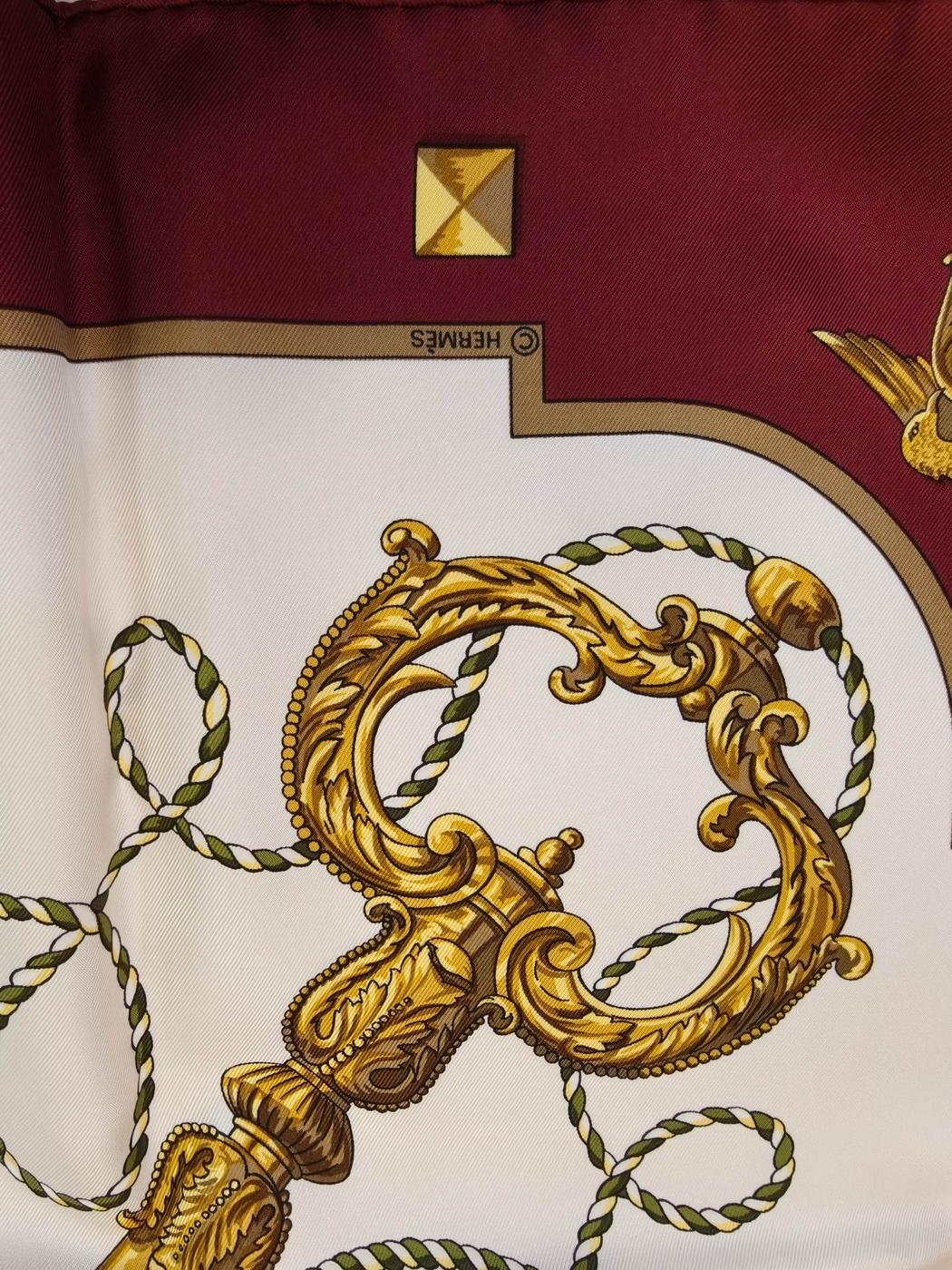 HERMES Carre 90 LES CLES THE KEYS RARE Key Pattern Silk Scarf White x Bordeaux Control number: 10863